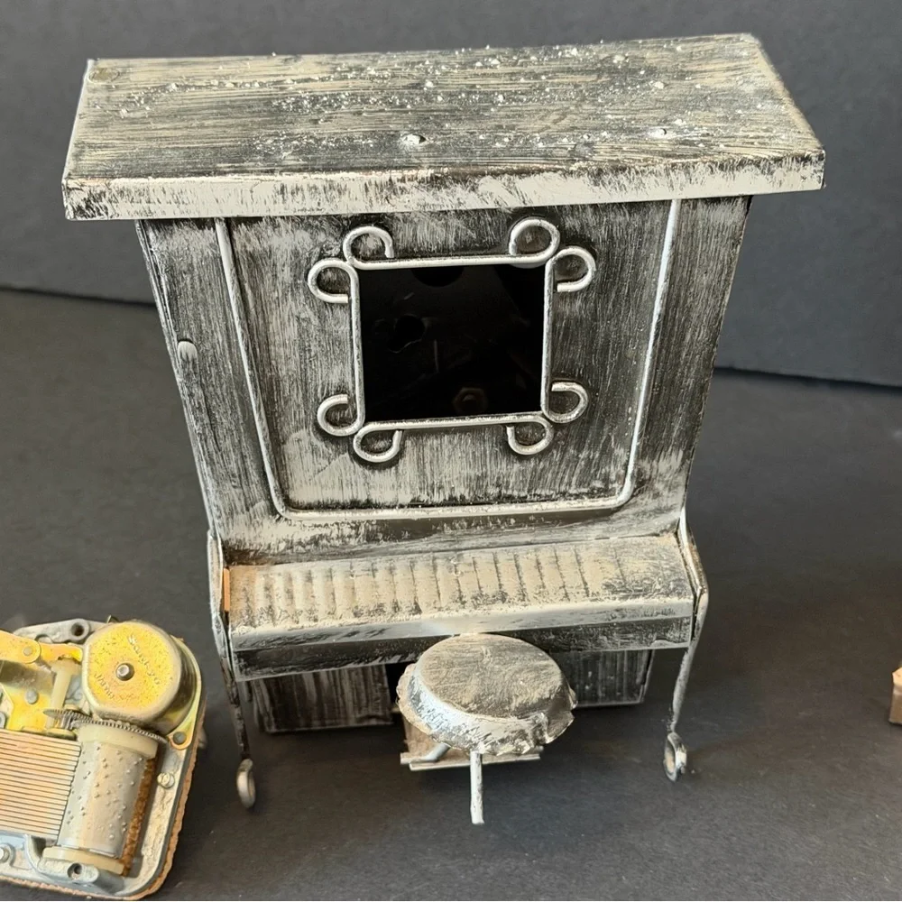 Share Berkeley Designs Metal Grandfather Clock Music Box Silver Tin Piano - READ